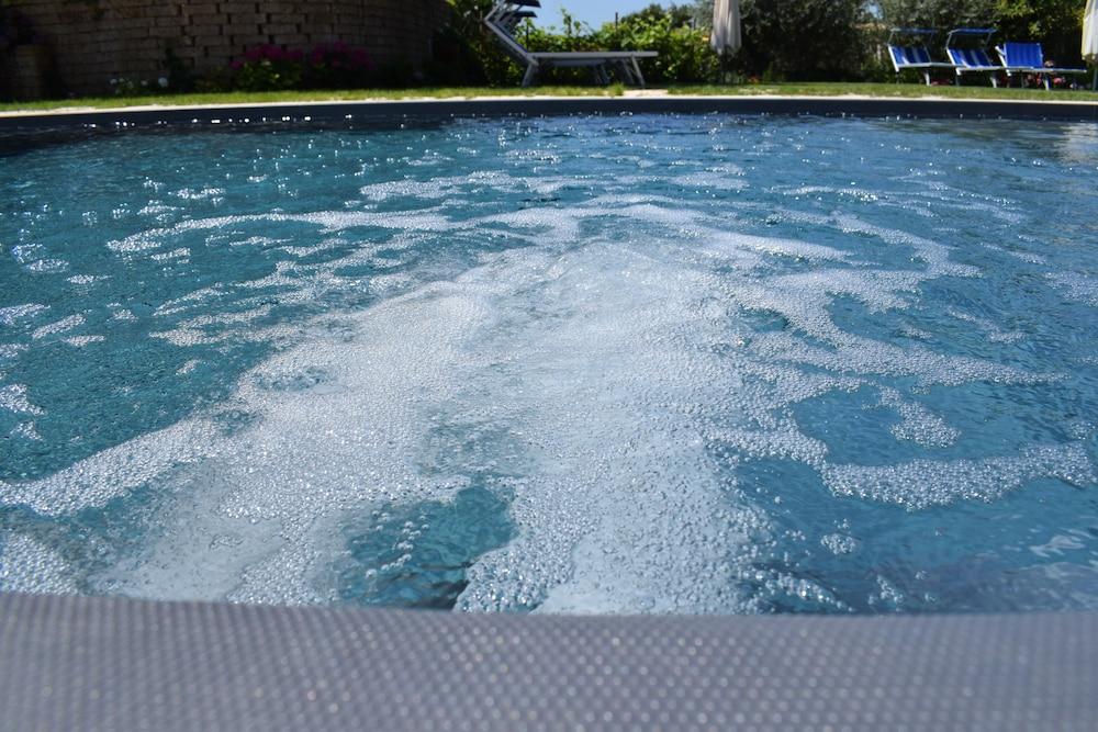 Bed and Breakfast La Tinassara Lazise Exterior foto