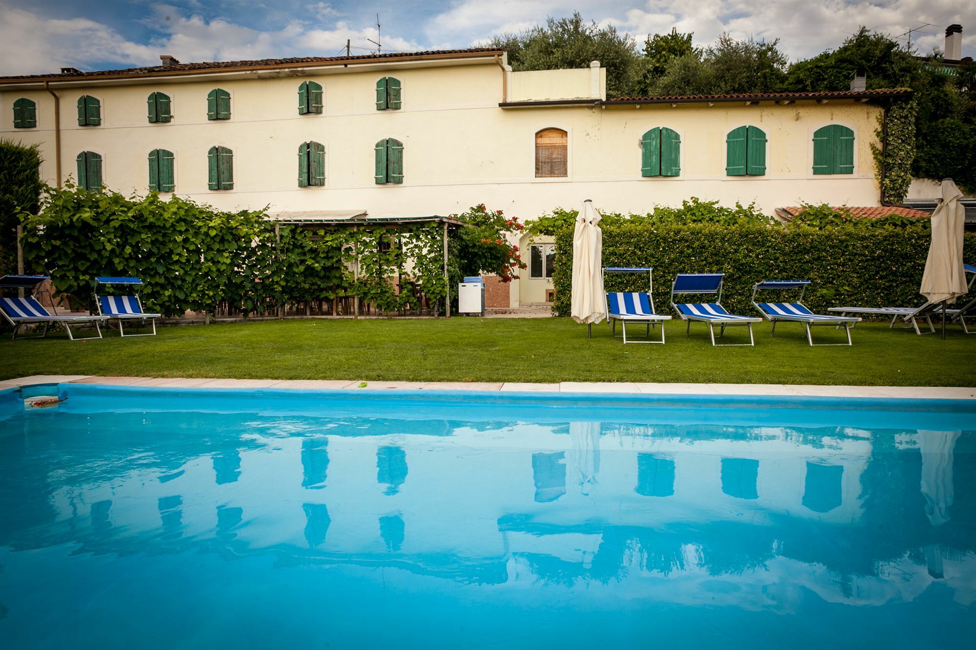Bed and Breakfast La Tinassara Lazise Exterior foto